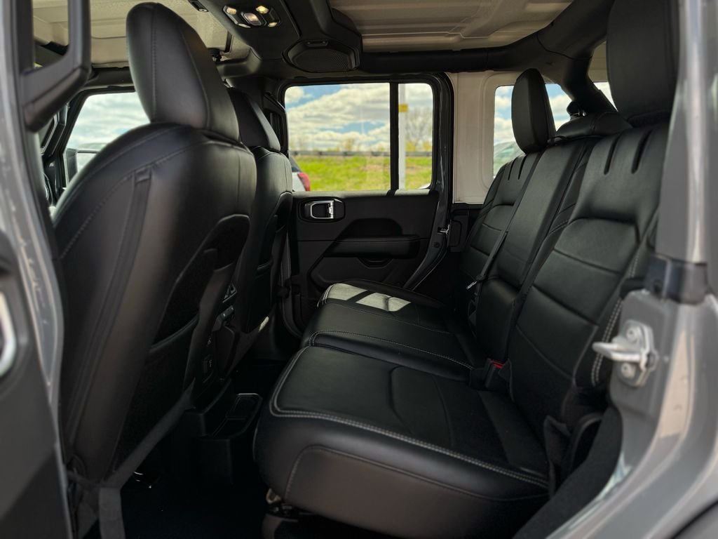 2023 Jeep Wrangler 4xe Sahara 4XE - Photo 15