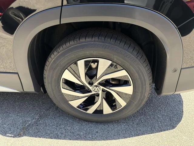 New 2026 Black Volkswagen 2.0T S image 8