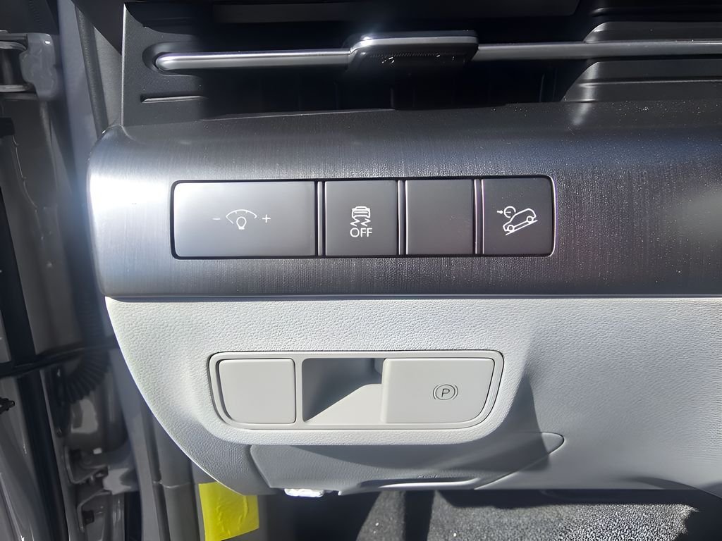 Used 2026 Atlas White Hyundai SEL Sport image 18