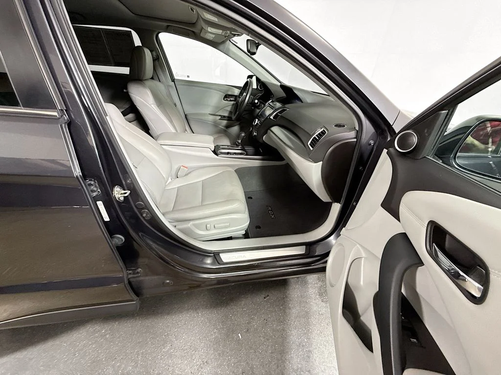 Used 2016 Graphite Luster Metallic Acura Tech Pkg image 26