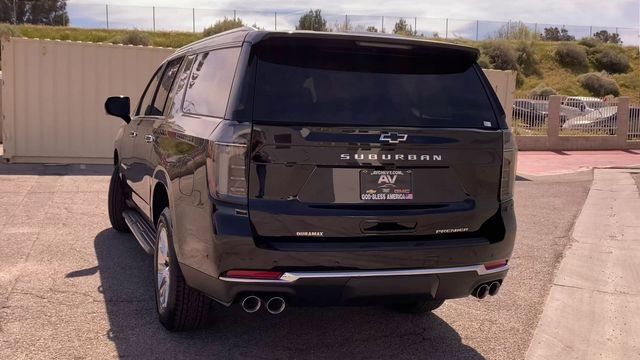 2026 Chevrolet Suburban Premier - Photo 7