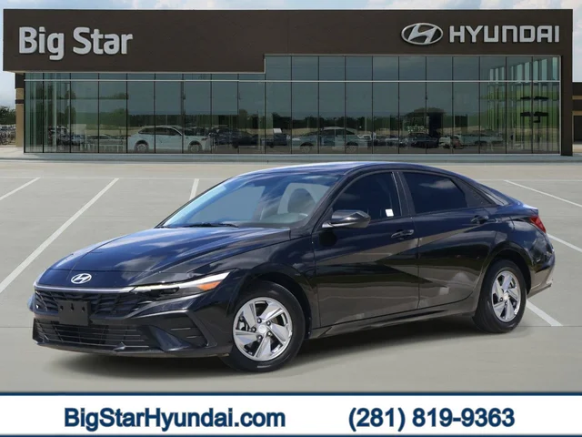 2025 Hyundai Elantra SE