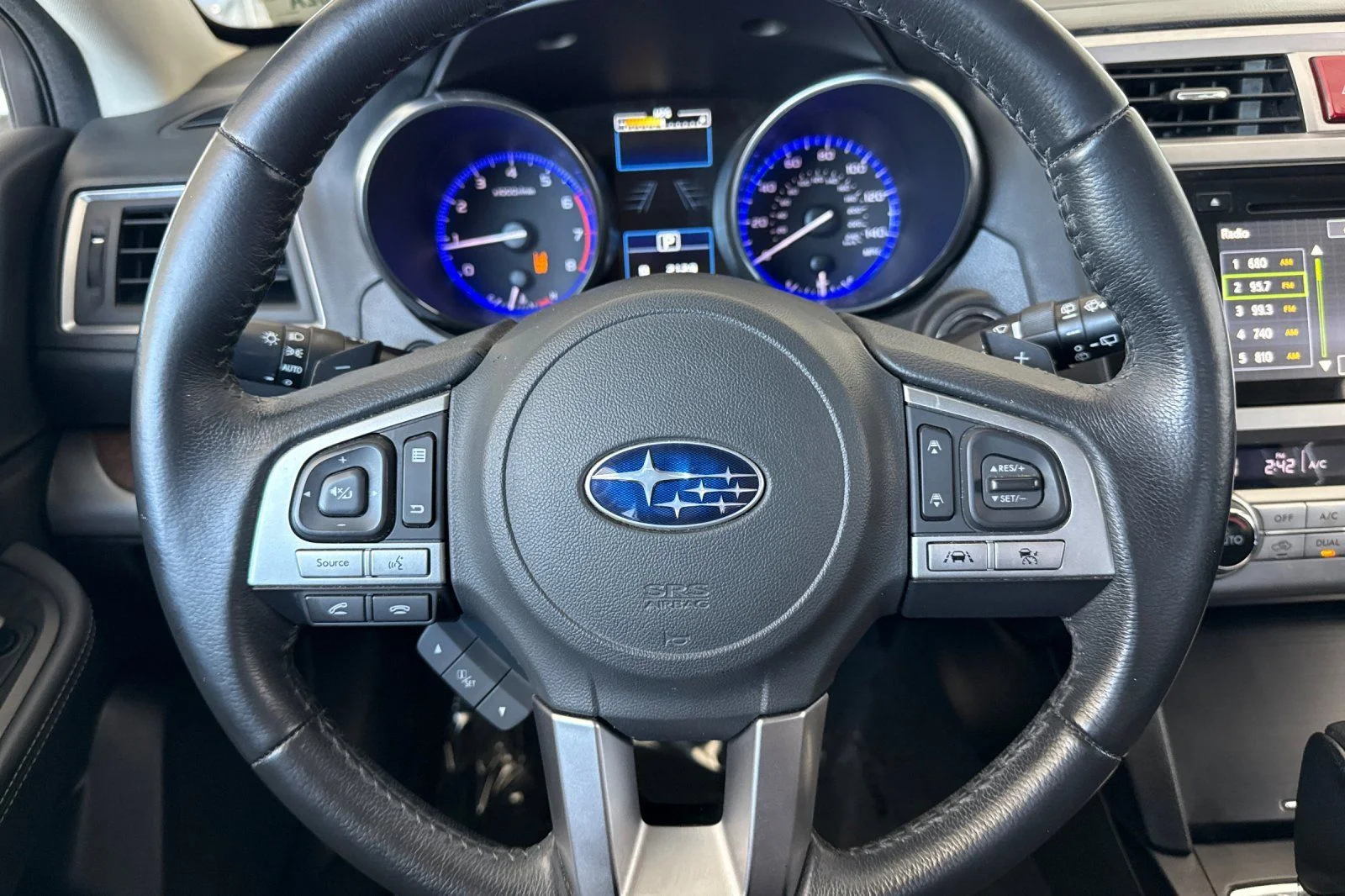 Used 2016 Gray Subaru 2.5i image 27
