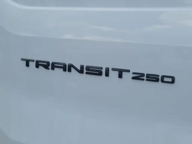New 2026 Oxford White Ford Base image 9