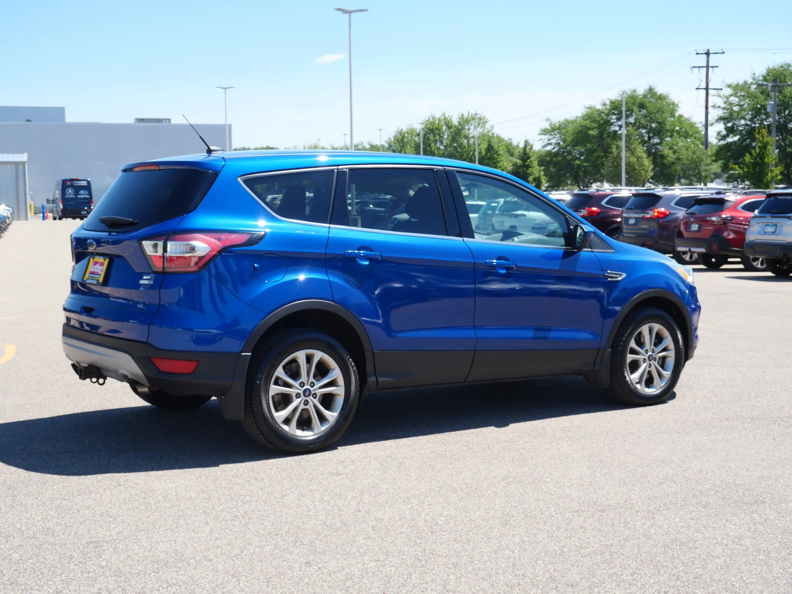 Used 2017 Lightning Blue Metallic Ford SE image 7
