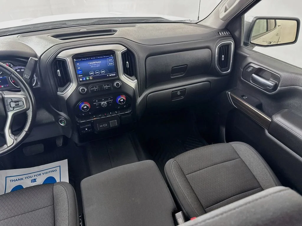 Used 2021 Summit White Chevrolet LT image 29