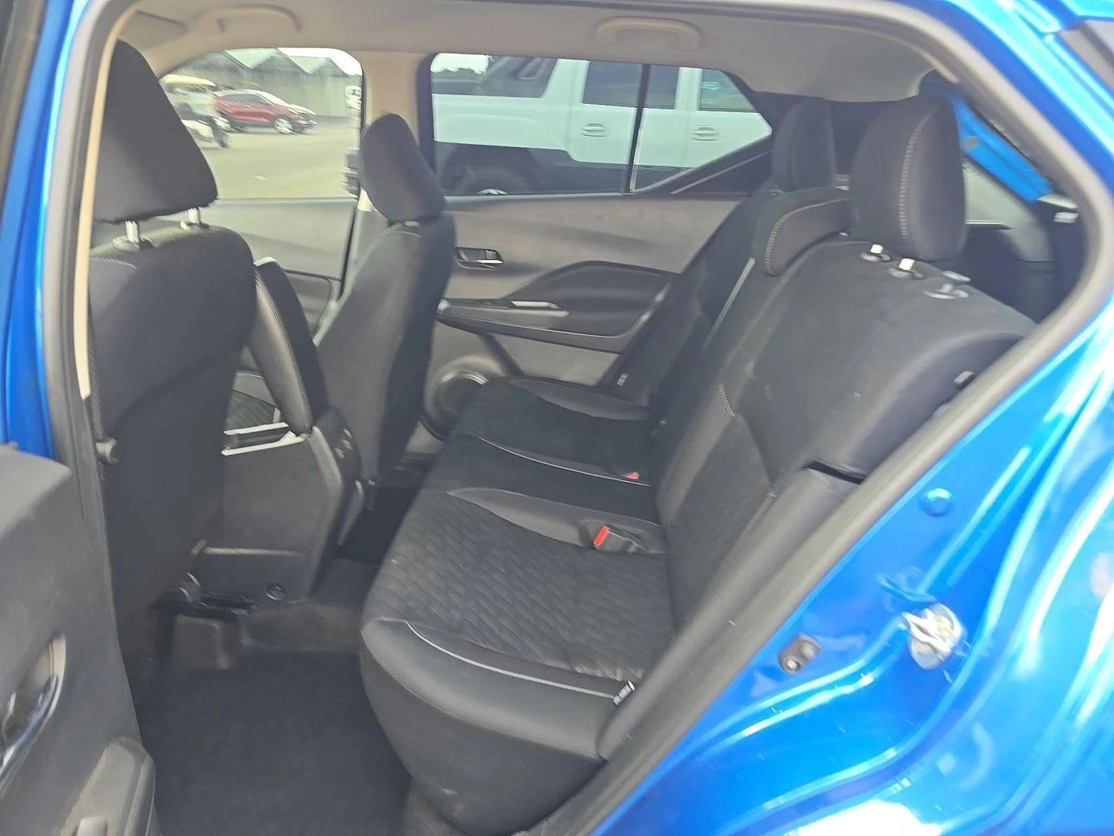 Certified Used 2024 Electric Blue Metallic Nissan SV image 3