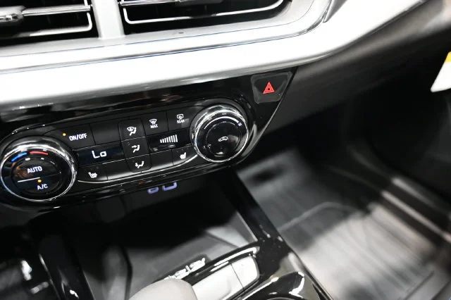 2026 Chevrolet Trax LT - Photo 17