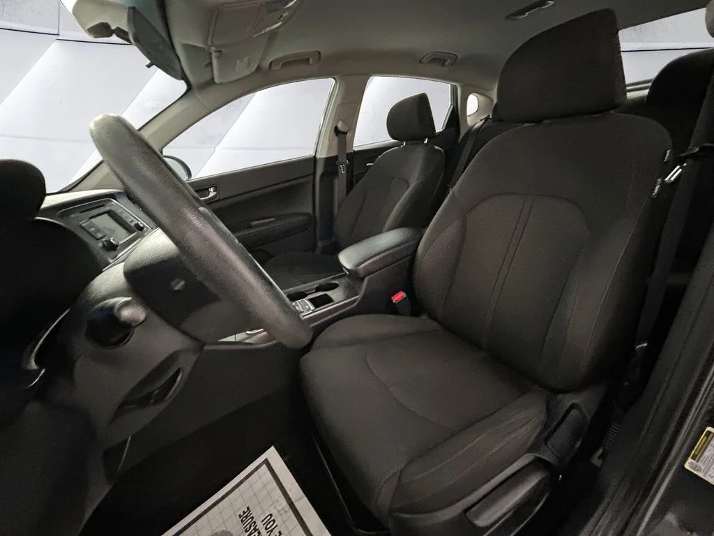 Used 2016 Gray Kia LX image 8
