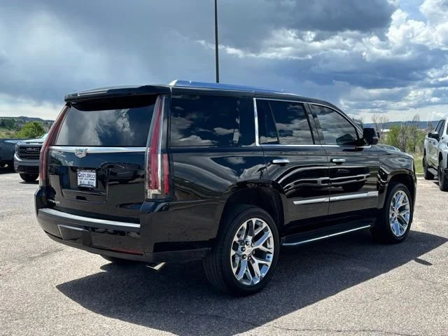 Used 2020 Black Cadillac Luxury image 5