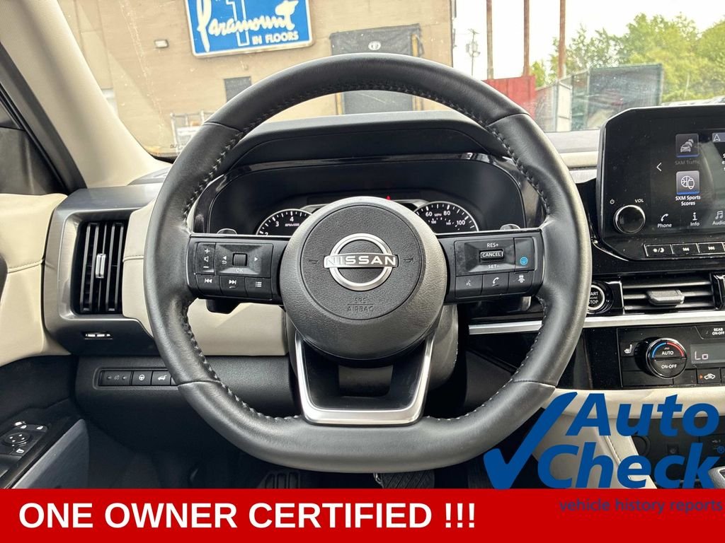 Used 2023 White Nissan SL image 20