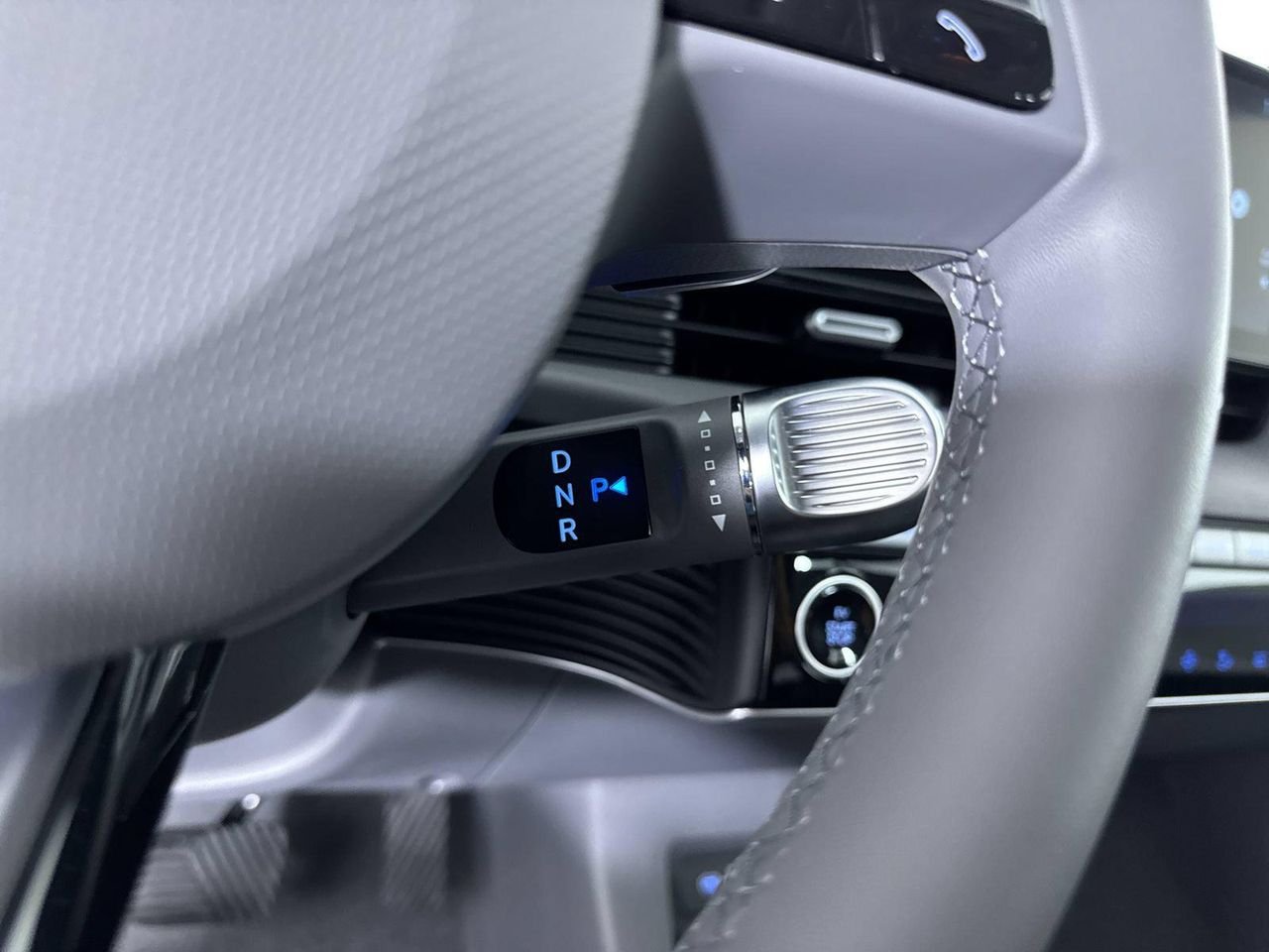 New 2026 Atlas White Hyundai SE image 22