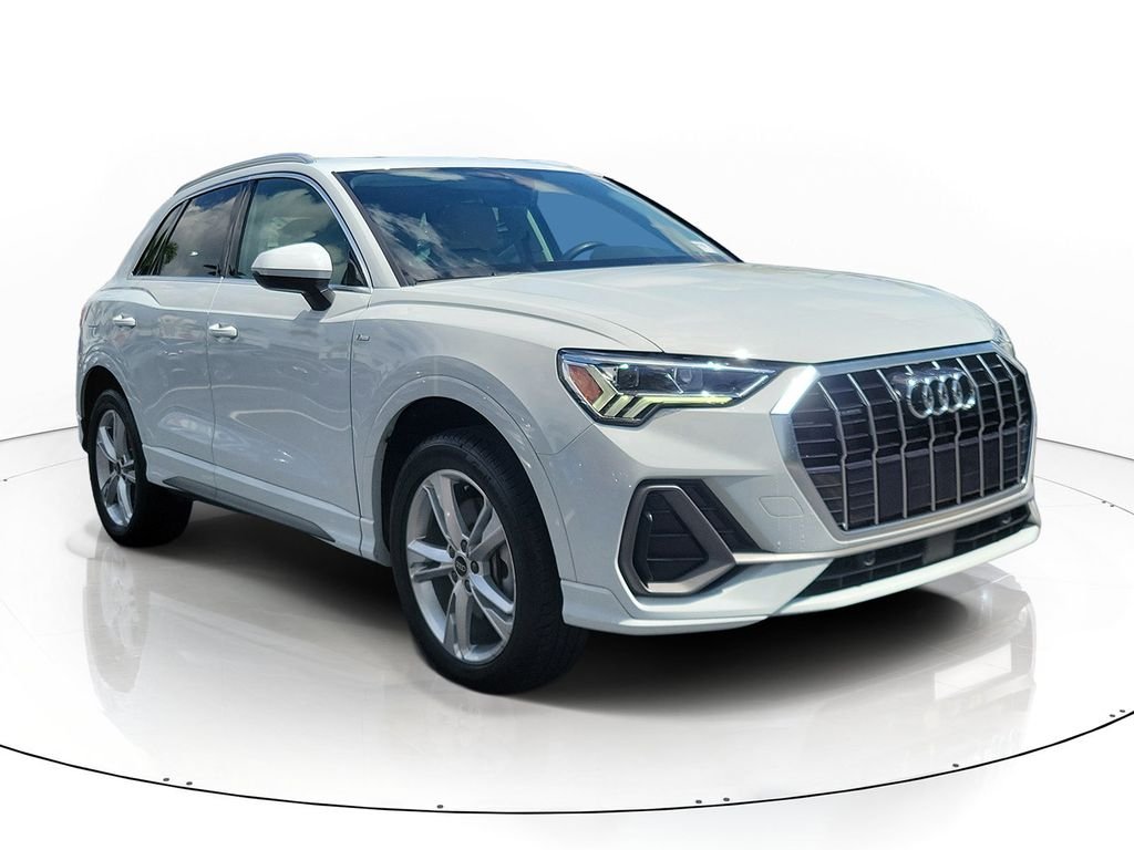 2024 Audi Q3