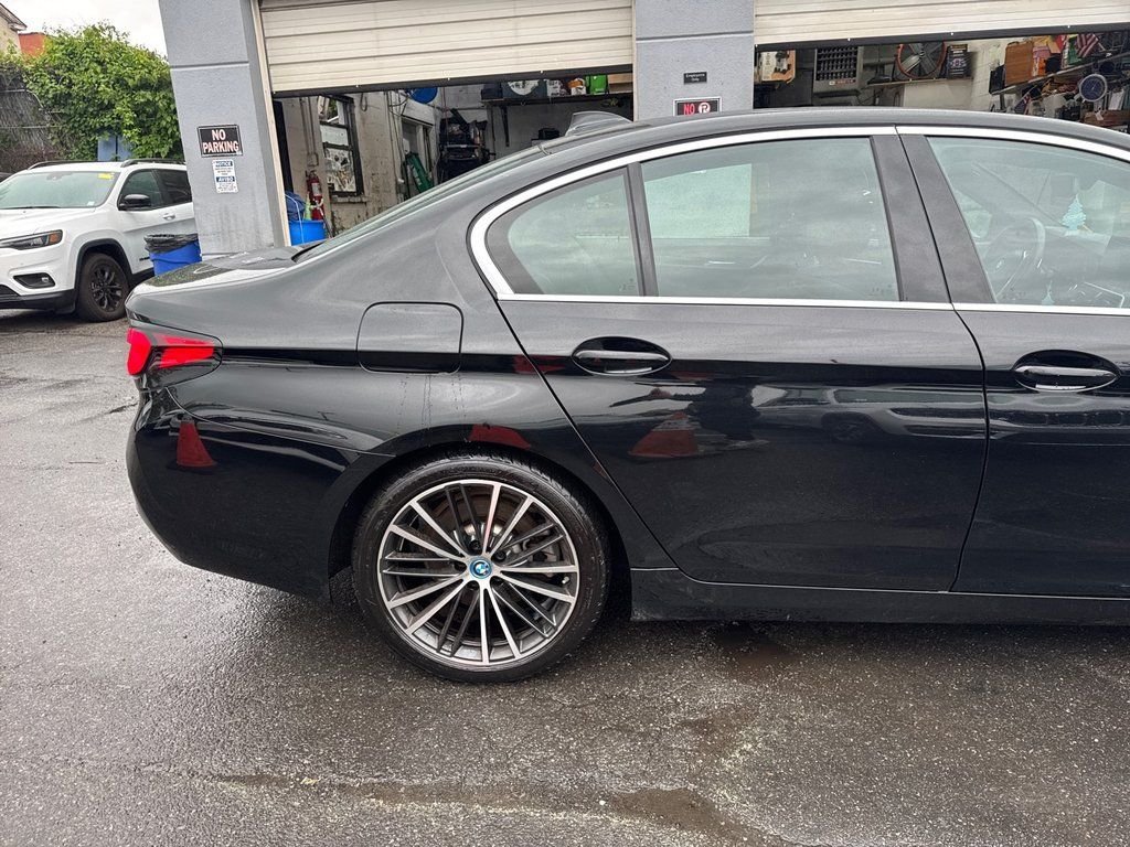 Used 2023 Black BMW 530e iPerformance image 10