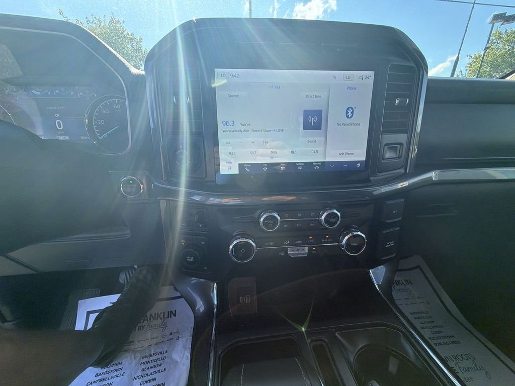 Used 2022 Black Ford XLT image 18