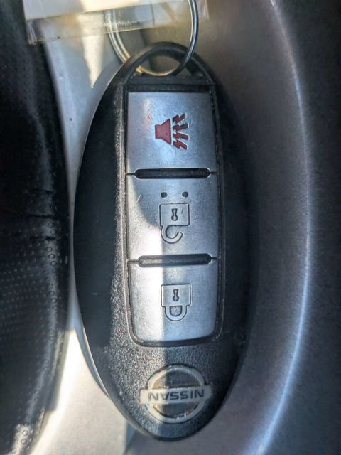 Used 2011 White Nissan SV image 32