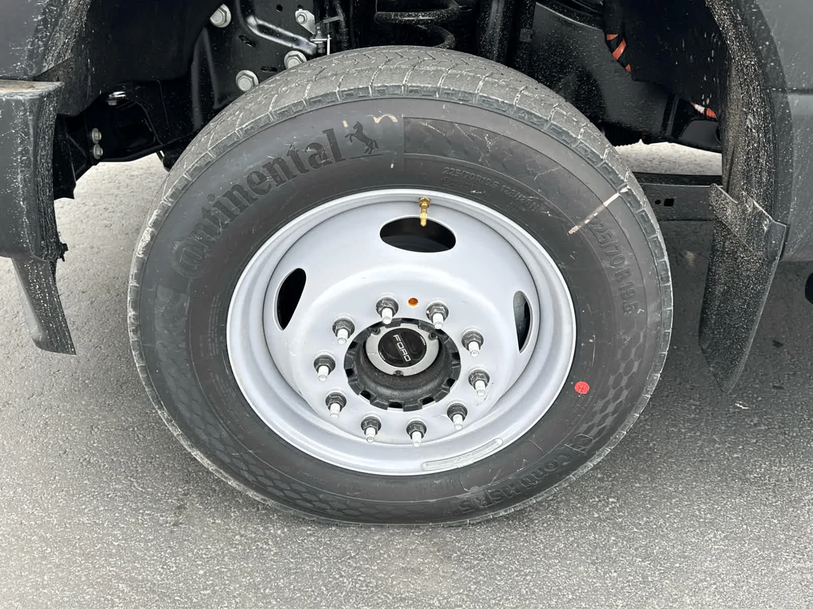 New 2026 Oxford White Ford F-550® XL image 11