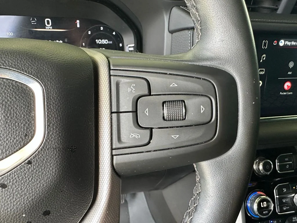 Used 2023 Silver GMC Denali image 23