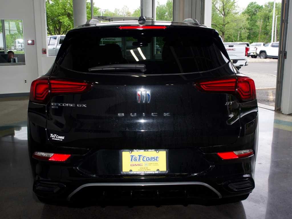 2024 Buick Encore GX Sport Touring - Photo 7