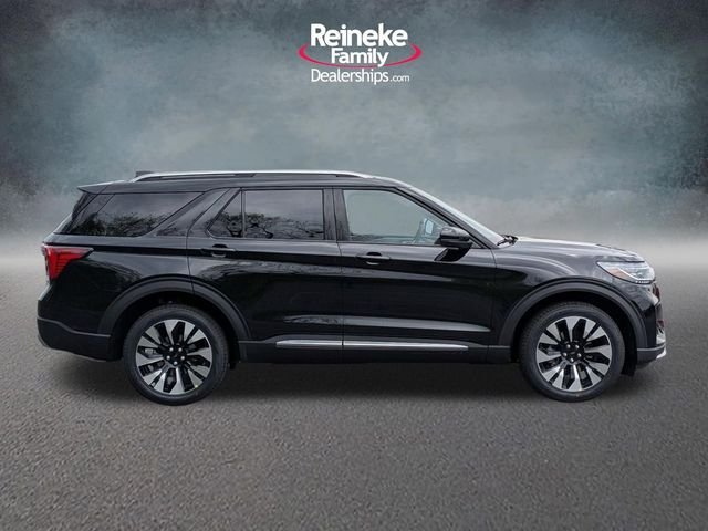 New 2026 Agate Black Metallic Ford Platinum™ image 4
