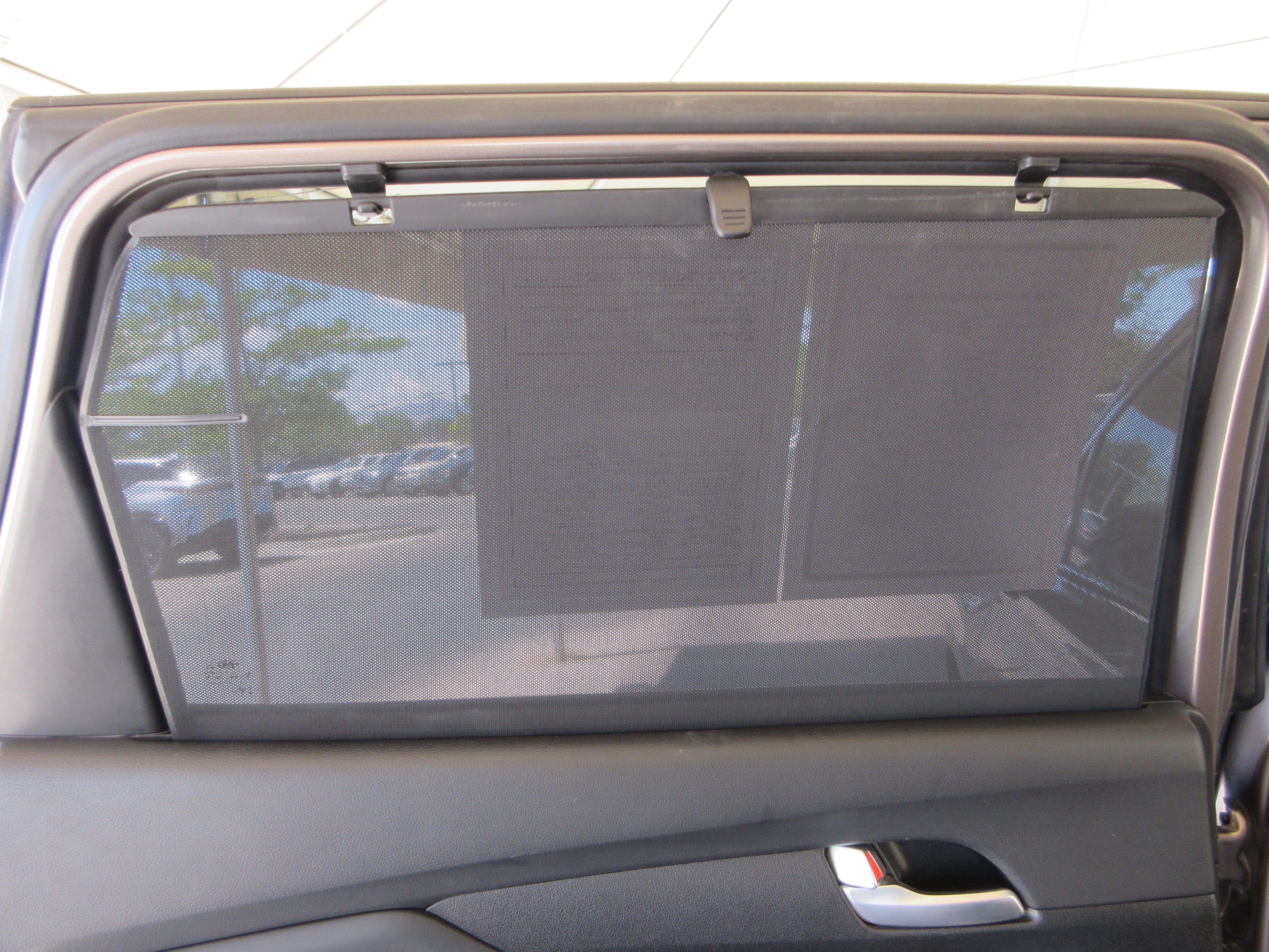 Used 2019 Earthy Bronze Hyundai Limited image 25
