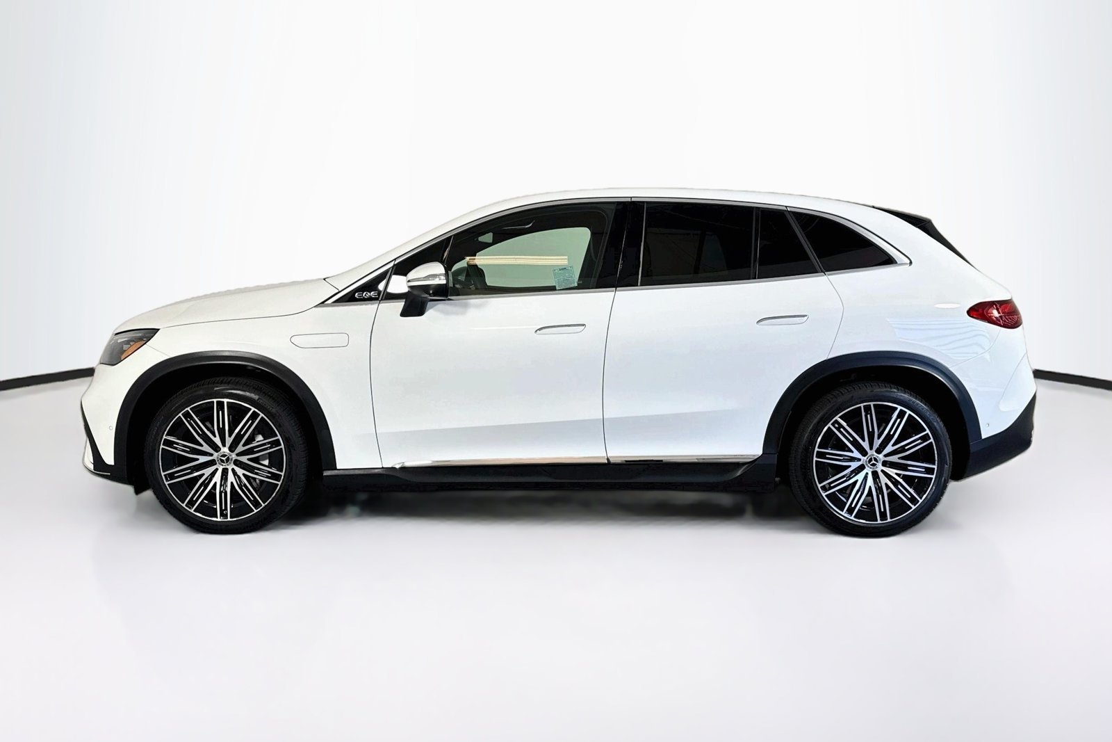 Certified Used 2023 Polar White Mercedes-Benz EQE 500 image 8