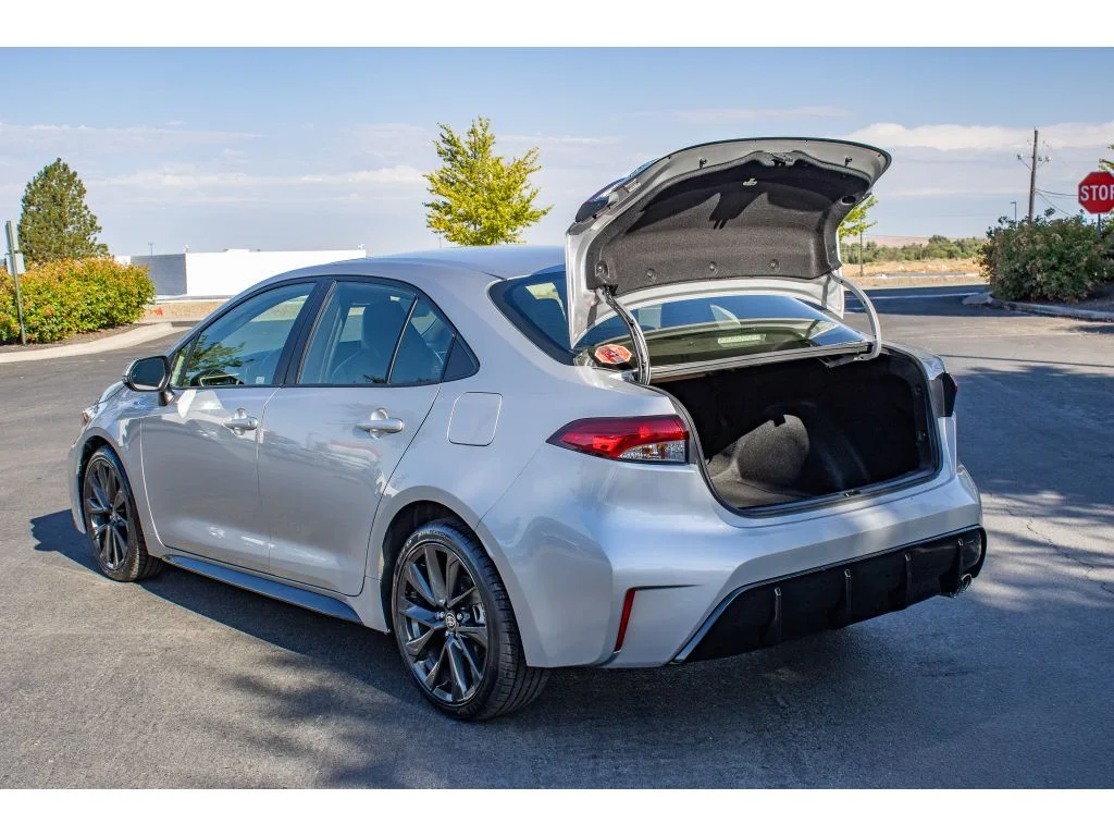 Used 2024 Classic Silver Metallic Toyota XSE image 9