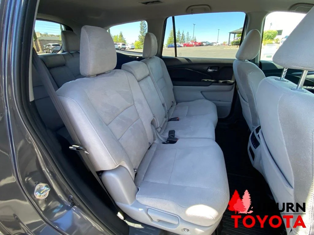 Used 2019 Modern Steel Metallic Honda EX image 18