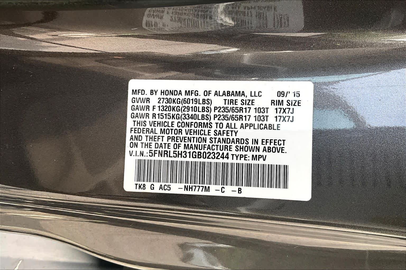 Used 2016 Modern Steel Metallic Honda SE image 36