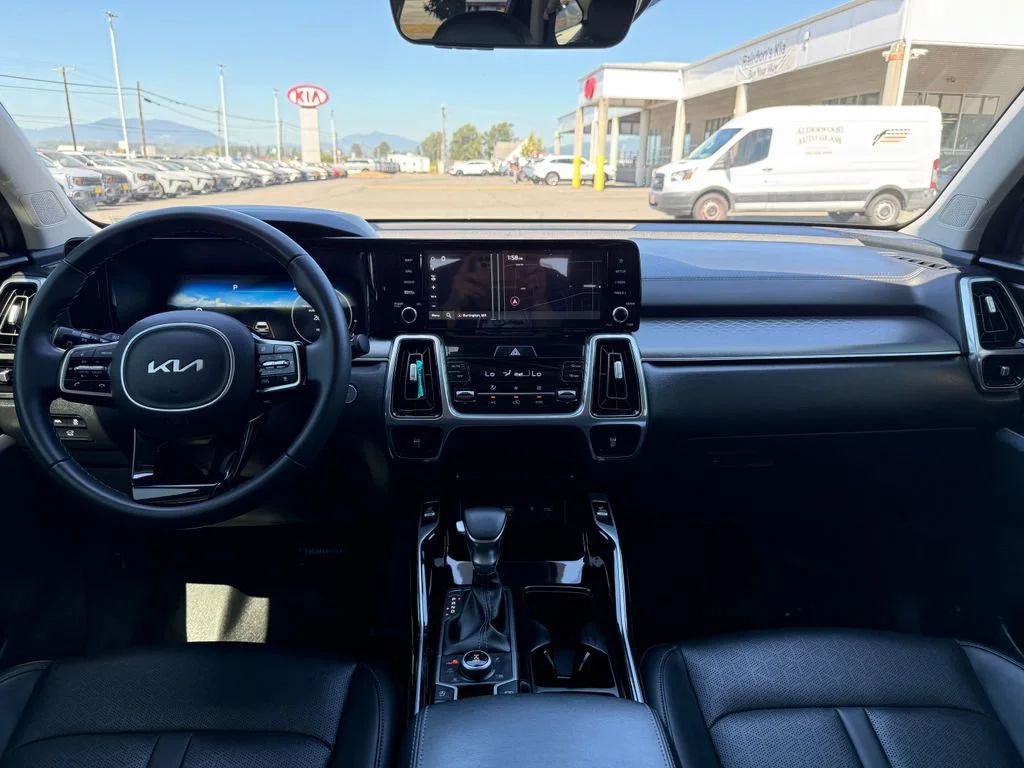 Certified Used 2023 Everlasting Silver Kia SX image 23