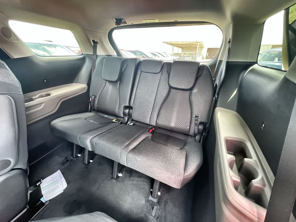 New 2026 White Kia LX image 23