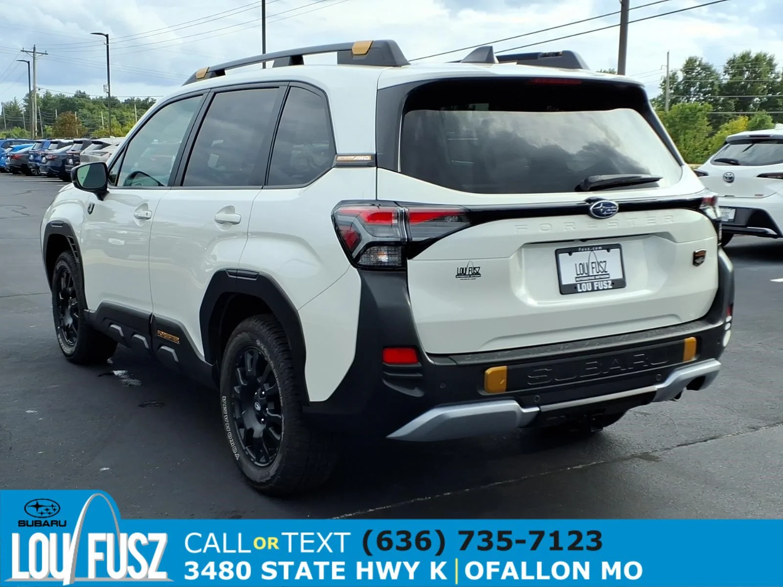 Used 2026 Crystal White Pearl Subaru Wilderness image 5