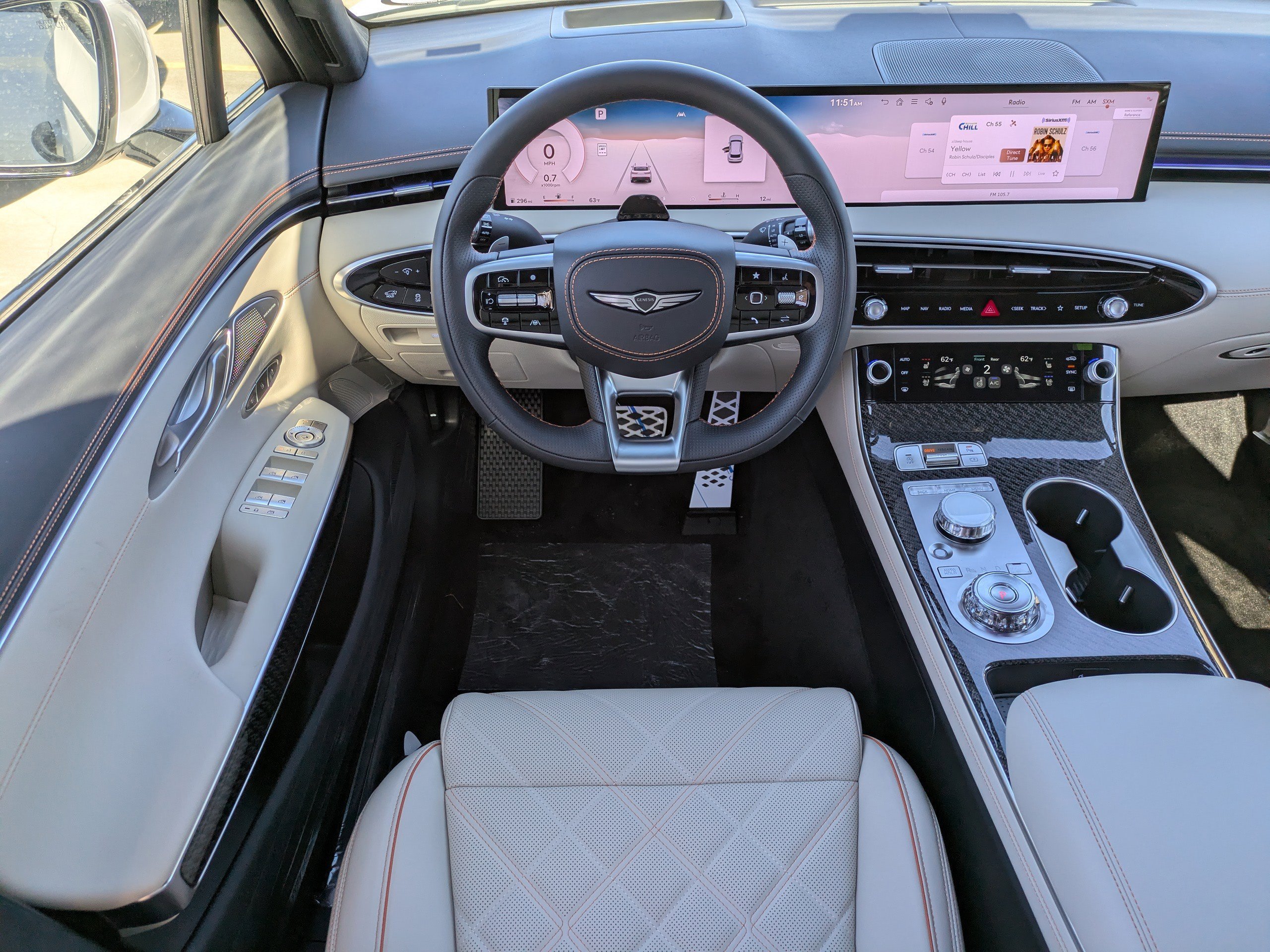 2026 GENESIS GV70 Sport Prestige - Photo 11