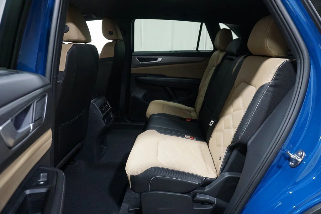 2025 Volkswagen Atlas Cross Sport SE w/Tech - Photo 13