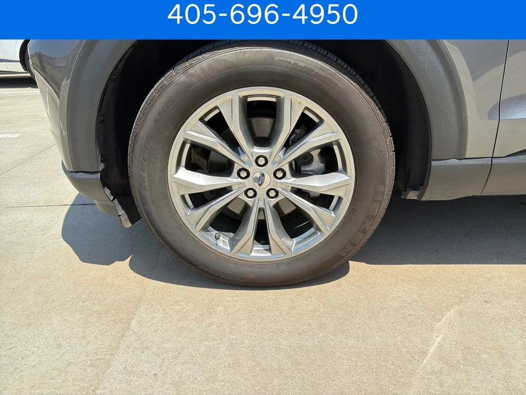 Pre-Owned 2022 Ford Explorer XLT