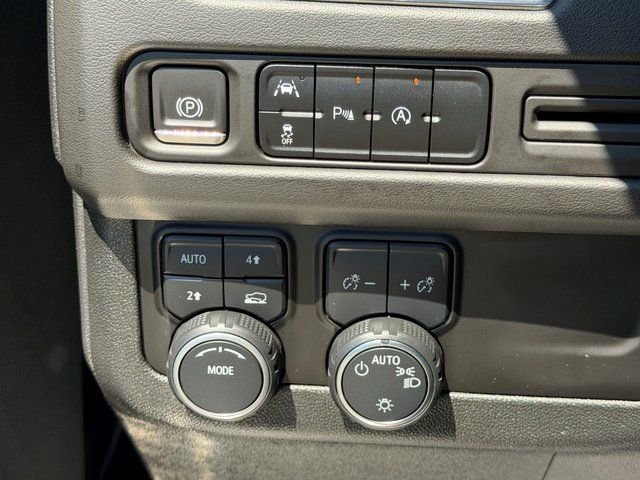 Used 2023 Blue Chevrolet LT image 22