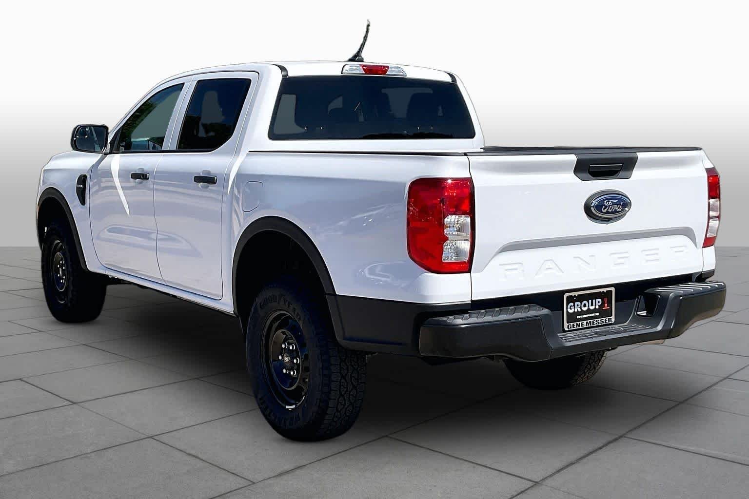 New 2026 Oxford White Ford XL image 12