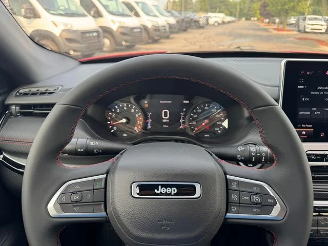 New 2026 Red Hot Pearl-Coat Exterior Paint Jeep Trailhawk image 23