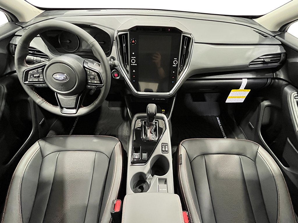 New 2026 CRYSTAL WHITE PEARL Subaru Limited image 14