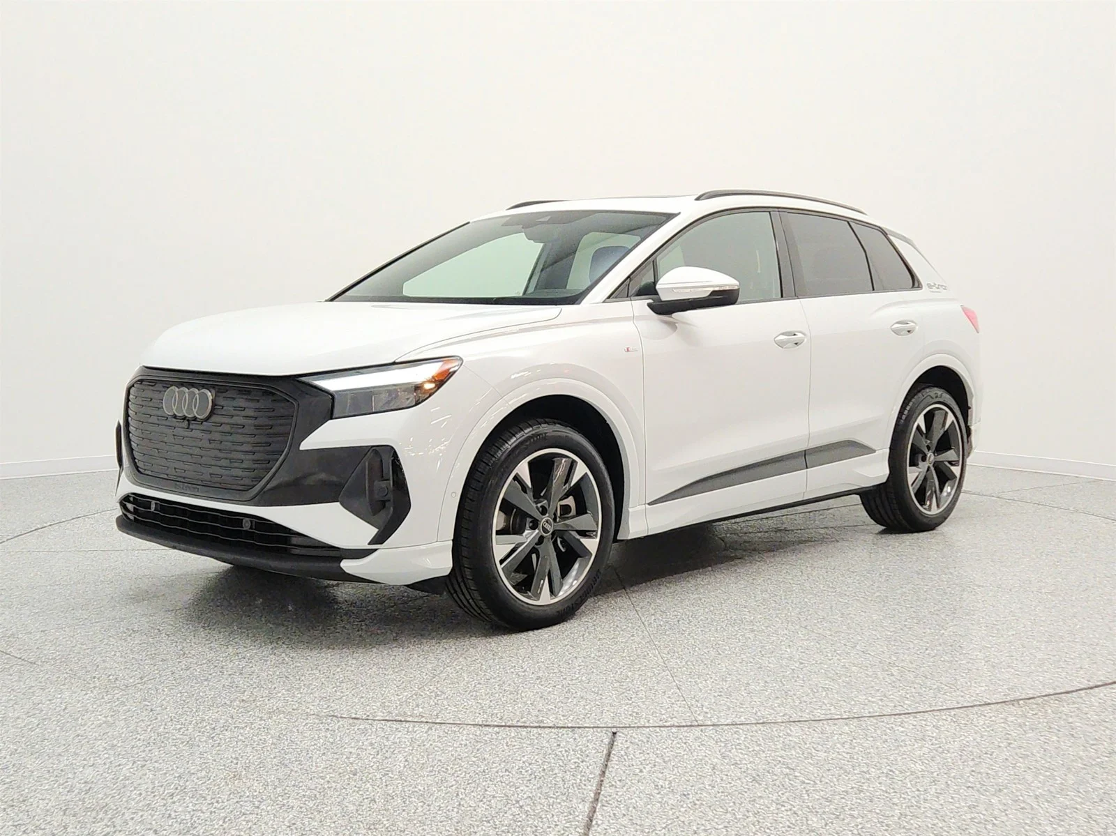 2023 Audi Q4 e-tron 50 Premium Plus quattro's photo