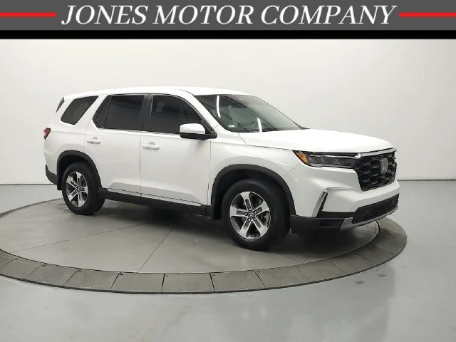 Used 2025 White Honda EX-L image 1