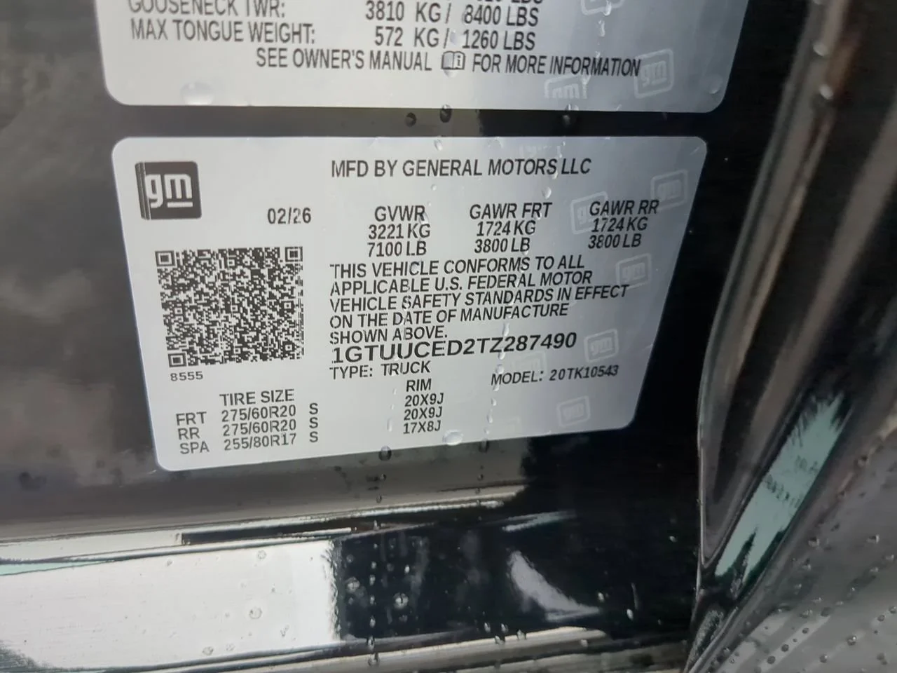 New 2026 Onyx Black GMC Elevation image 33
