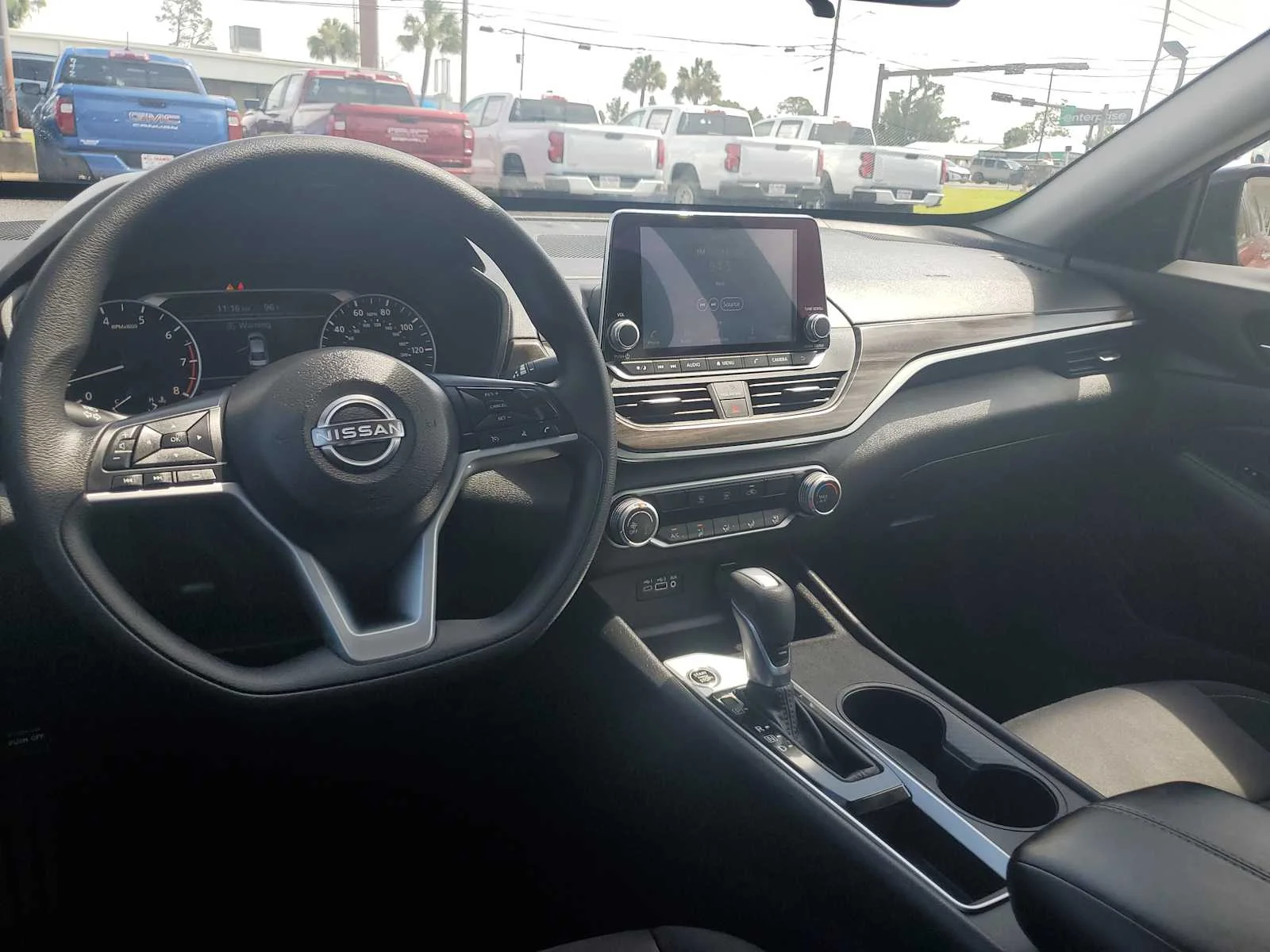 Used 2025 Gray Nissan SV image 19