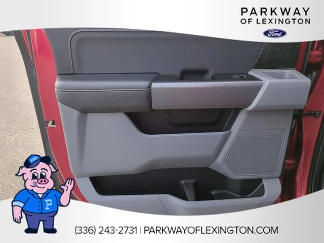 Used 2022 Red Ford XLT image 27