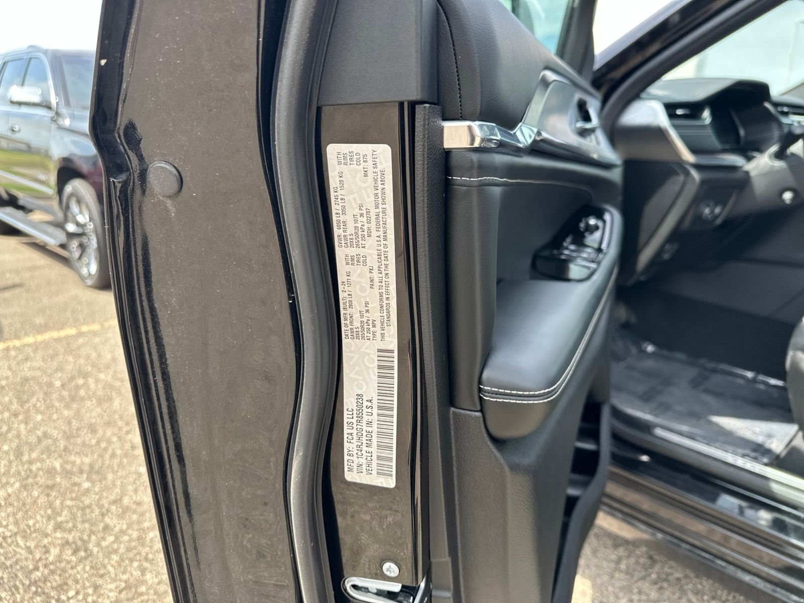 Used 2024 Black Jeep Overland image 19