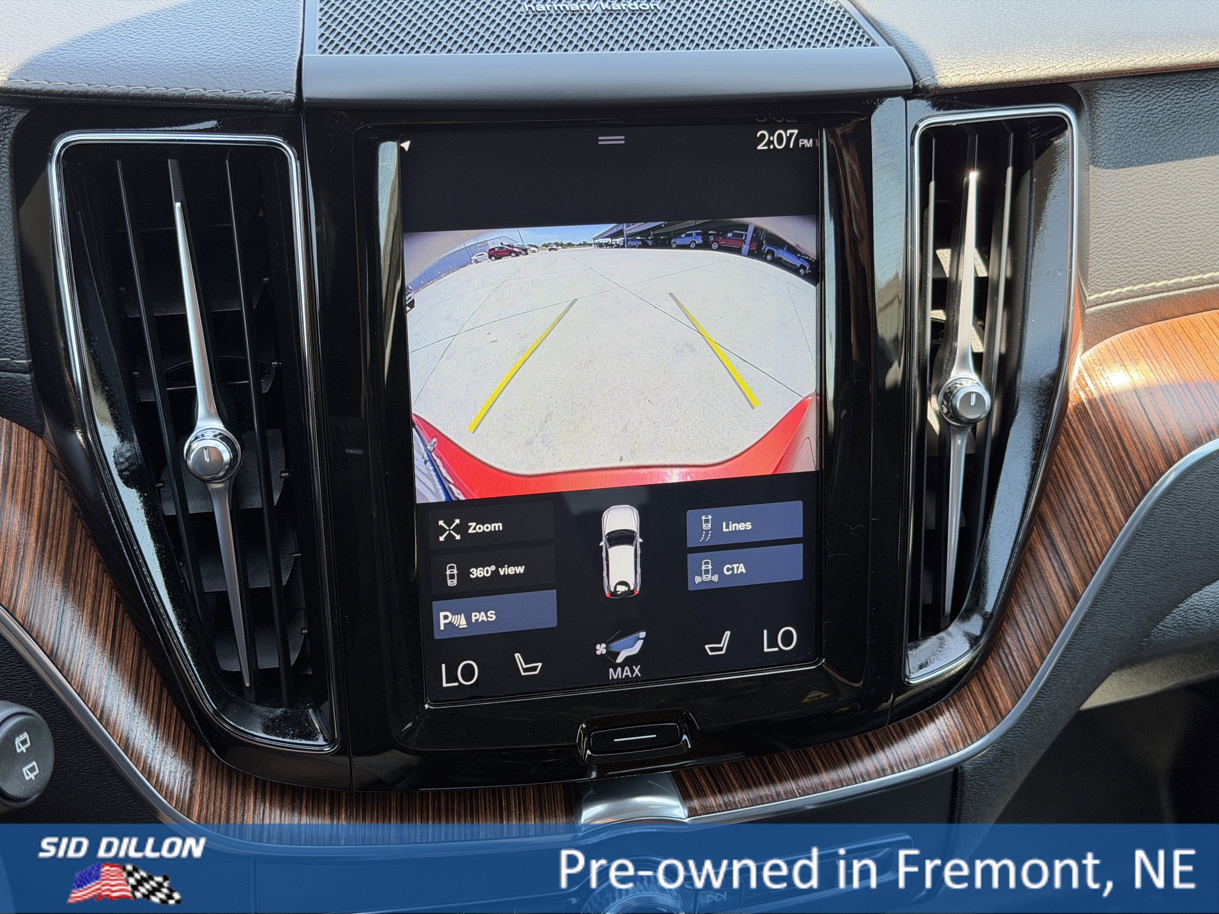 Used 2020 Fusion Red Metallic Volvo Inscription image 10