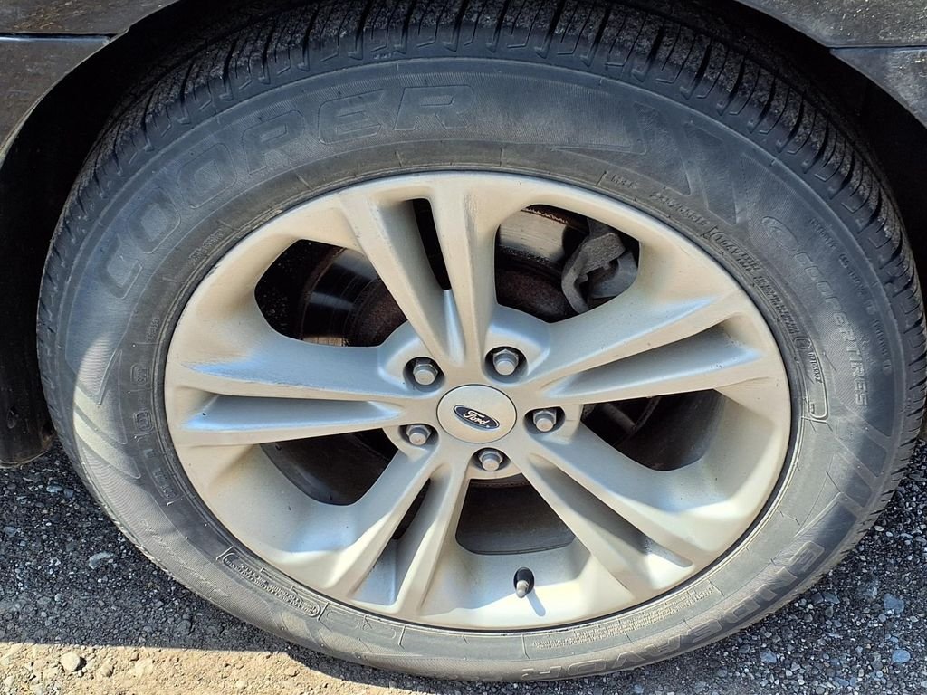 Used 2012 Black Ford SEL image 7