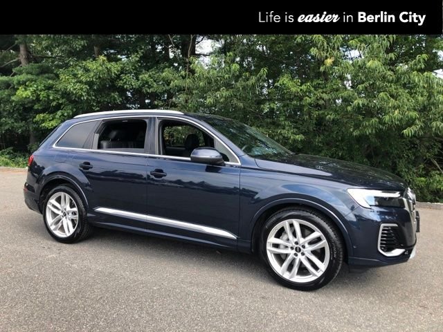 Used 2025 Waitomo Blue Metallic Audi 55 Premium Plus image 1