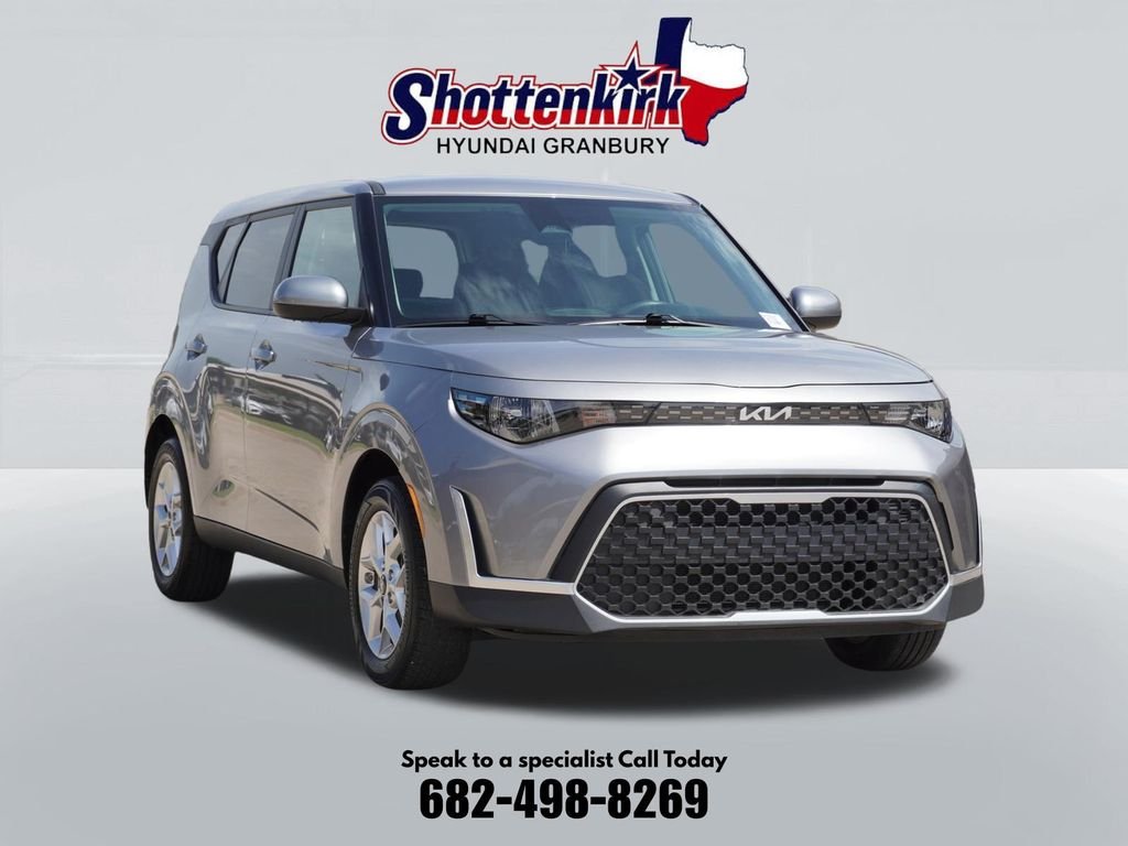 Used 2024 Gray Kia LX image 3