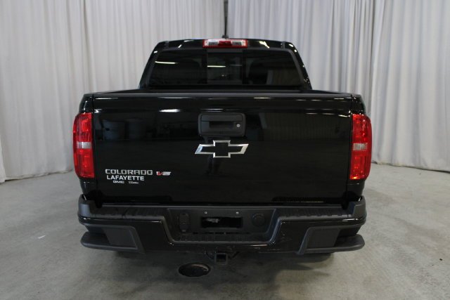 Used 2018 BLACK Chevrolet 4WD Z71 image 30